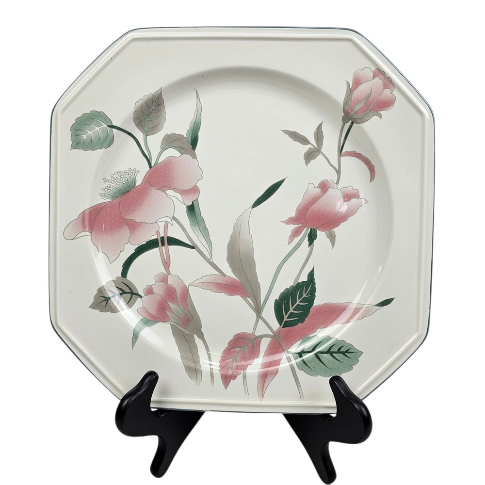 Mikasa Continental Silk Flowers F3003 Octagonal Dinner Plate Japan Vintage 10.5"
